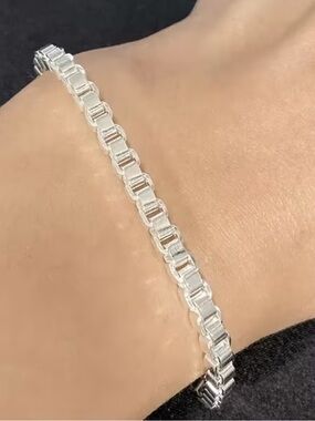 Silvery Box-Link Bracelet - Women Jewelry